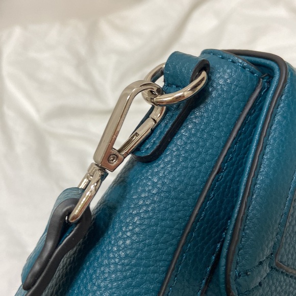 Women’s JM Collection teal crossbody purse. One size. - Picture 7 of 13